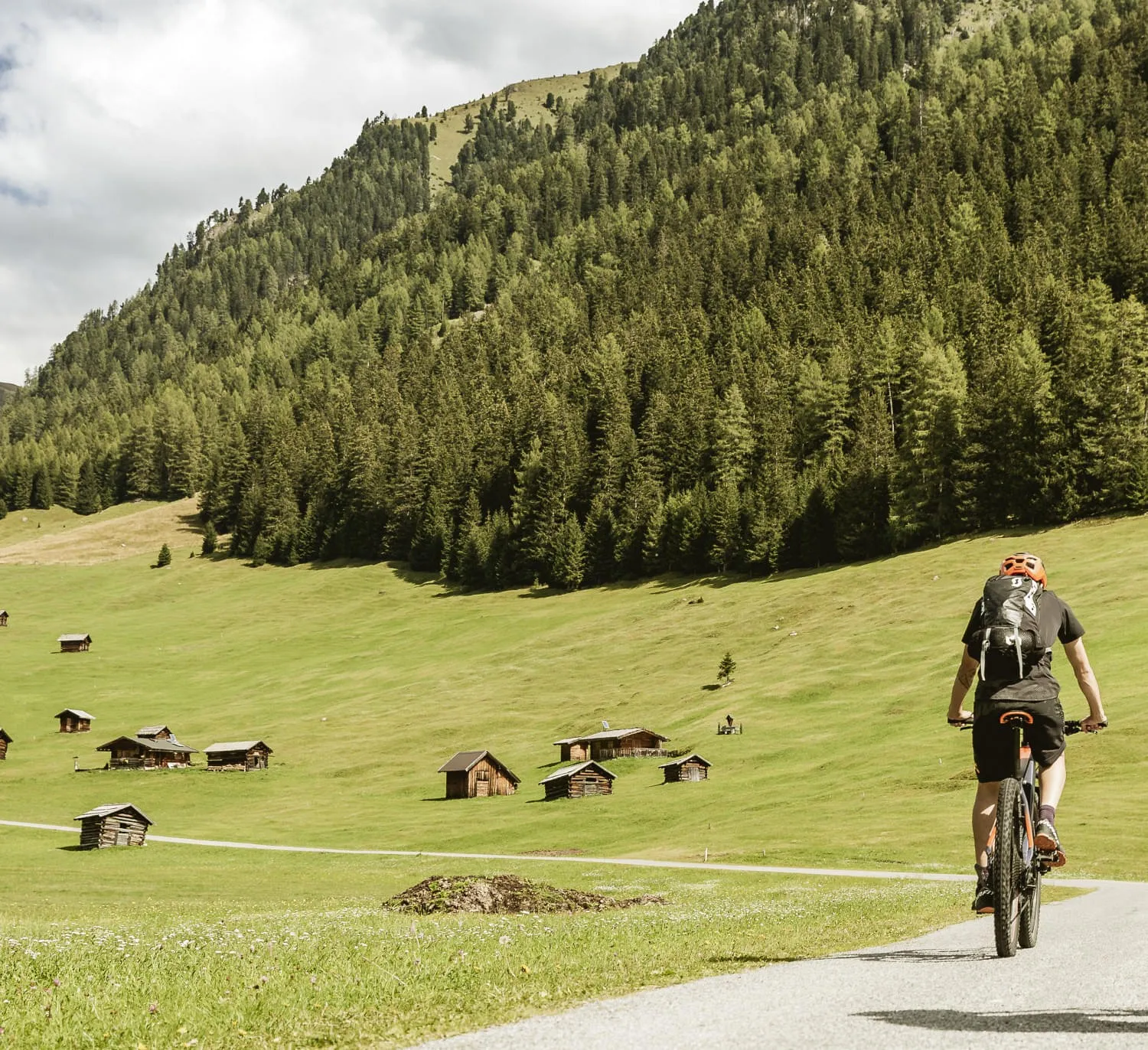 C-TVB-Tiroler-Oberland-Rudi-Wyhlidal-Biken-Gschnairalm-2020_5(1)